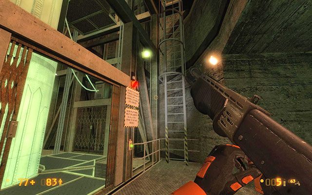 Przejdź przez otwartą bramę, wejdziesz do szybu, w którym znajduje się rakieta - On a Rail - 3... 2... 1... Start! | On a Rail | Black Mesa - Black Mesa - poradnik do gry