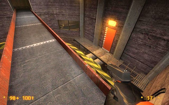 Dotrzesz w końcu do końca podróży - zeskocz na metalową platformę z czerwonymi drzwiami i wejdź do pomieszczenia - Residue Processing - Po taśmach | Residue Processing | Black Mesa - Black Mesa - poradnik do gry