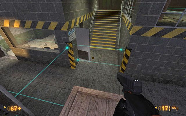Zeskocz na dół po lewej aby móc wejść do niewielkiego pomieszczenia - Surface Tension - Eksplozja totalna | Surface Tension | Black Mesa - Black Mesa - poradnik do gry