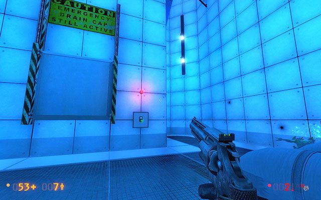 Wróć na górę - drzwi prowadzącej do kolejnego pomieszczenia będą już otwarte - Lambda Core - Ochłodzenia czas | Lambda Core | Black Mesa - Black Mesa - poradnik do gry