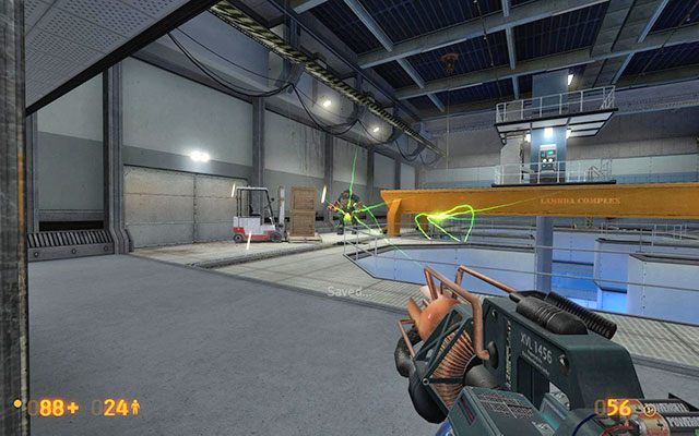 Udaj się do korytarza, który oznaczono plakietką Aux - Lambda Core - Ochłodzenia czas | Lambda Core | Black Mesa - Black Mesa - poradnik do gry