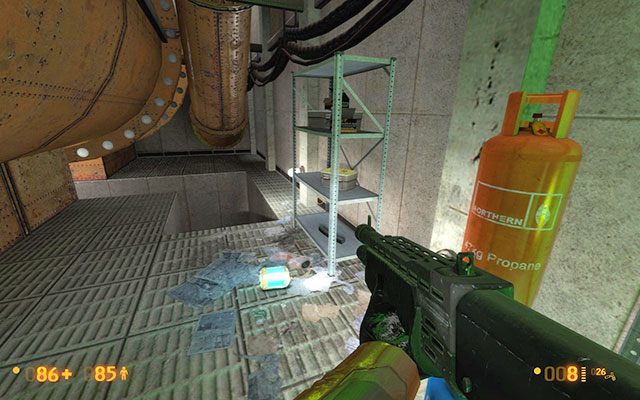 02 - Kula przetransportuje Cię piętro wyżej, dzięki czemu uzyskasz dostęp do portalów nr 04, 05 i 06 - Lambda Core - Teleportacja | Lambda Core | Black Mesa - Black Mesa - poradnik do gry