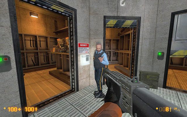 Wysłuchaj przemówienia wygłoszonego przez uczonego, po czym podejdź do mężczyzny stojącego przy magazynach - Lambda Core - Teleportacja | Lambda Core | Black Mesa - Black Mesa - poradnik do gry