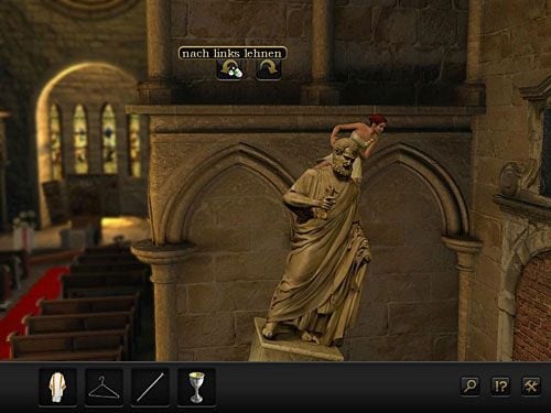 Zadanie polega na klikaniu na strzałki, oznaczające wychylanie się posągu, tak aby przechylał się on coraz bardziej, aż siedzącej na statui Ninie uda się przeskoczyć do otworu w ścianie po prawej - Wdrap się na statuę | Rozdział 1 - Berlin, Niemcy | Secret Files 3 - Secret Files 3: The Archimedes Code - poradnik do gry