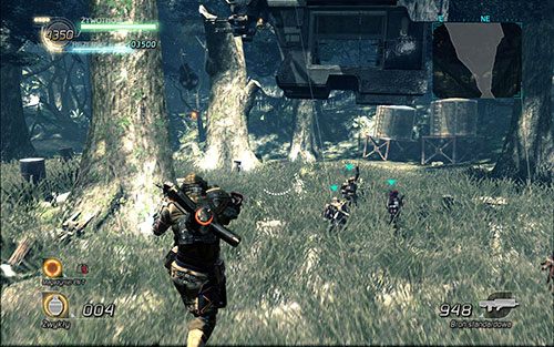 Po uporaniu się z przeciwnikami biegnij dalej - trafisz na nieco większą otwartą przestrzeń, gdzie następuje zrzut drużyny, do której powinieneś dołączyć - Rozdział 1 - Sektor 1 | Epizod 1 | Lost Planet 2 - Lost Planet 2 - poradnik do gry