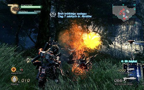 Przejdź teraz na prawą stronę, gdzie przy pomocy chwytaka wskocz na wyższy grunt - Rozdział 2 - Sektor 1 | Epizod 1 | Lost Planet 2 - Lost Planet 2 - poradnik do gry