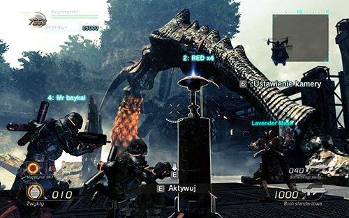 Po lewej od miejsca startu znajdziesz broń, warto zebrać nieco amunicji, gdyż za chwilę Ci się przyda - Rozdział 2 - Sektor 2 - BOSS | Epizod 1 | Lost Planet 2 - Lost Planet 2 - poradnik do gry