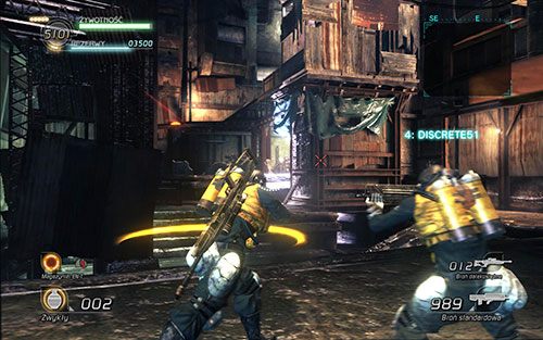 Tuż po rozpoczęciu sektora będziesz musiał wyeliminować kilku przeciwników przebywających w niewielkim domku - Rozdział 1 - Sektor 2 | Epizod 2 | Lost Planet 2 - Lost Planet 2 - poradnik do gry