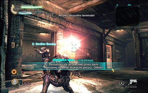 Tuż po wyjściu z celi zlikwiduj wieżyczkę alarmową po lewej stronie od drzwi - Rozdział 1 - Sektor 1 | Epizod 4 | Lost Planet 2 - Lost Planet 2 - poradnik do gry