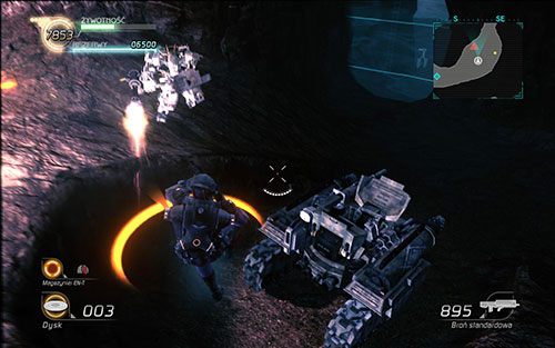 Jeśli udasz się do niewielkiej jaskini (wejście nieopodal kolejnego zbieracza burz, którego nie zapomnij dezaktywować) znajdziesz tam prócz wrogiego PW również następny, nowy typ, PW przypominający czołg - Rozdział 3 - Sektor 2 | Epizod 4 | Lost Planet 2 - Lost Planet 2 - poradnik do gry