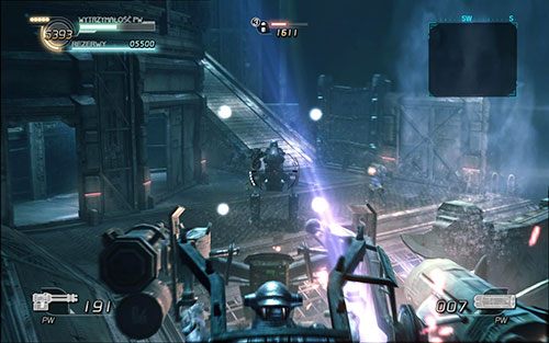 Jako, że w tym całym podwodnym kompleksie natkniesz się na licznych wrogów - zarówno zwykłe jednostki jak i wrogie PW, warto uważnie rozglądać się za bronią, której znajdziesz tutaj bardzo dużo - Rozdział 5 - Sektor 2 | Epizod 4 | Lost Planet 2 - Lost Planet 2 - poradnik do gry