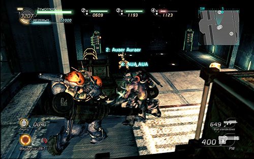 Idź cały czas korytarzem za swoimi kompanami - po dotarciu do drzwi po prawej wtargnij do pomieszczenia (dość sporego) jednocześnie uważając na czyhającego w środku między innymi wrogiego PW - Rozdział 1 - Sektor 1 | Epizod 5 | Lost Planet 2 - Lost Planet 2 - poradnik do gry