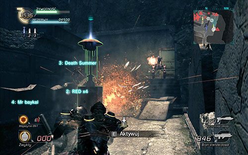 Opuść stanowisko PW i udaj się dalej na pieszo po schodach i aktywuj pierwszy terminal - Rozdział 3 - Sektor 2 | Epizod 1 | Lost Planet 2 - Lost Planet 2 - poradnik do gry