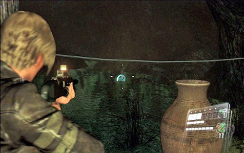 Za barierką znajdziesz czwartą znajdźkę - Rozdział II | Emblematy - Leon | Resident Evil 6 - Resident Evil 6 - poradnik do gry