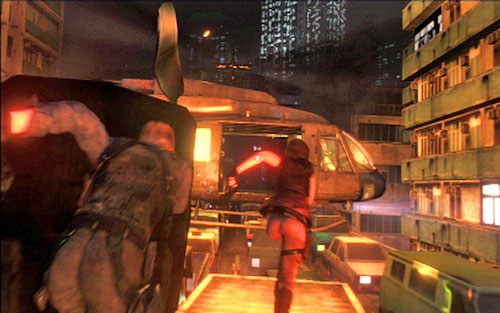 Przytrzymując cały czas A, musisz biec w stronę ekranu, a następnie wskoczyć na pokład helikoptera - 5 - Miasto | Kampania Leona | Solucja Resident Evil 6 - Resident Evil 6 - poradnik do gry