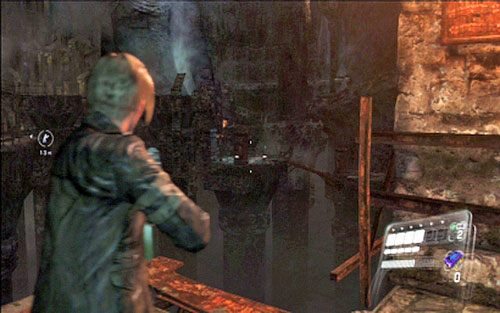 Po dotarciu do głębokiej jaskini, idź cały czas przed siebie, aż do momentu, gdzie Helena prawie spadnie w przepaść - Rozdział III | Emblematy - Leon | Resident Evil 6 - Resident Evil 6 - poradnik do gry