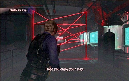 Po dłuższej animacji, zejdź po schodach z lewej i otwórz znajdujące się na dole drzwi - 4 - Laboratorium | Kampania Leona | Solucja Resident Evil 6 - Resident Evil 6 - poradnik do gry