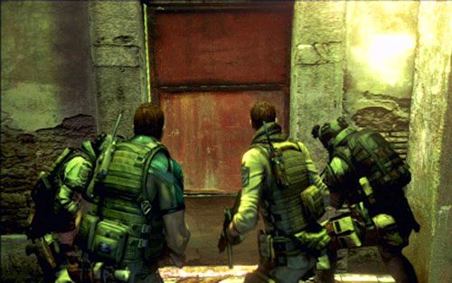 Na drugim końcu pomieszczenia znajdziesz następne drzwi - 1 - Miejskie zaułki | Kampania Chrisa | Solucja Resident Evil 6 - Resident Evil 6 - poradnik do gry