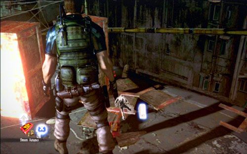 Kawałek dalej znajdziesz dwa czerwone podesty łączące dwa budynki - 1 - Strzelanina na dachu | Kampania Chrisa | Solucja Resident Evil 6 - Resident Evil 6 - poradnik do gry