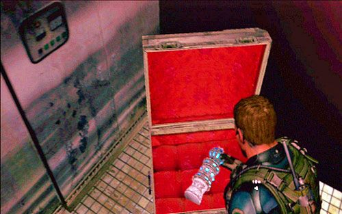 Po kilku sekundach Piers otworzy wrota i obaj mężczyźni będą mogli przejść do kolejnego pomieszczenia - 3 - Tajne laboratorium | Kampania Chrisa | Solucja Resident Evil 6 - Resident Evil 6 - poradnik do gry