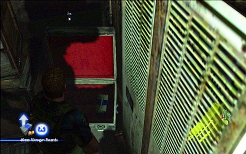 Zanim pójdziesz dalej prosto, udaj się na koniec poprzedniego korytarza - 5 - Magazyn | Kampania Chrisa | Solucja Resident Evil 6 - Resident Evil 6 - poradnik do gry
