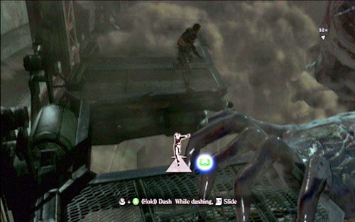 Na początku wdrap się po drabinie i biegnij cały czas prosto, przeskakując wszelkie blokady - 5 - Finałowe starcie | Kampania Chrisa | Solucja Resident Evil 6 - Resident Evil 6 - poradnik do gry