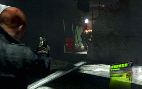 Walka z nim nie jest prosto, ale jeśli będzie postępował zgodnie z poniższymi wskazówkami powinieneś sobie poradzić - 1 - Spotkanie z Ustankiem | Kampania Jakea | Solucja Resident Evil 6 - Resident Evil 6 - poradnik do gry