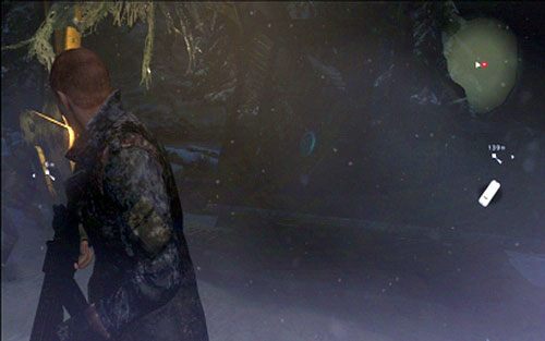 Drugi symbol znajdziesz w kabinie małej koparki, która stoi niedaleko jednej z poszukiwanych pamięci USB - Rozdział II | Emblematy - Jake | Resident Evil 6 - Resident Evil 6 - poradnik do gry