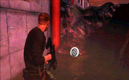 Zamiast wchodzić do góry, obejdź je, a zdobędziesz ostatni artefakt - Rozdział III | Emblematy - Jake | Resident Evil 6 - Resident Evil 6 - poradnik do gry