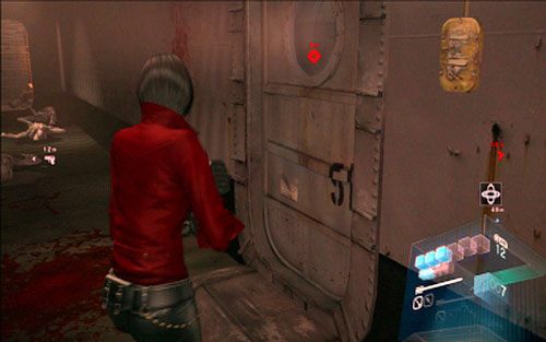 Po drugiej stronie znajdziesz korytarz, którym musisz iść cały czas prosto, aż z prawe strony zobaczysz wejście do kajuty - 4 - Potrójny zamek; Trzy fragmenty kodu | Kampania Ady Wong - Resident Evil 6 - poradnik do gry