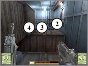 Zeskocz na skrzynki, wskocz pomiędzy nie i dołem dostań się do następnej sali - Seaward | Soldier of Fortune 2 Double Helix - Soldier of Fortune 2: Double Helix - poradnik do gry