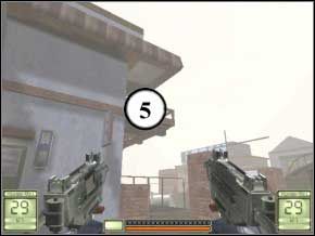 Dziura w molo prowadzi do dużej apteczki i pancerza - jeśli potrzebujesz, to skorzystaj, jeśli nie, to zbierz amunicję po prawej (patrząc na balkon) i zacznij się wracać - Hongkong | Soldier of Fortune 2 Double Helix - Soldier of Fortune 2: Double Helix - poradnik do gry