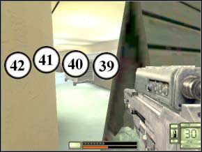 Idź do schodów, z lewej jeden strażnik będzie schodził na dół, drugi wchodził na górę - uśmierć obu i sam wejdź na górę (1) (2) - Switzerland | Soldier of Fortune 2 Double Helix - Soldier of Fortune 2: Double Helix - poradnik do gry