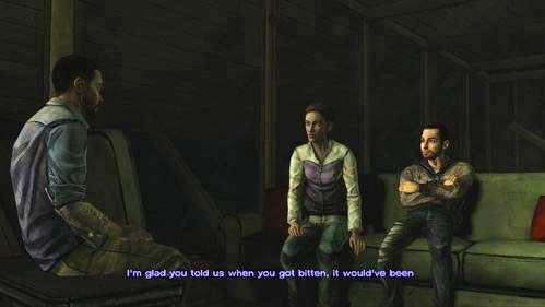 Akcja przeniesie się na drugi koniec strychu - Lee wda się w rozmowę z Omidem i Christą - 3 - Trapped | Epizod V - No Time Left | Solucja The Walking Dead - The Walking Dead - poradnik do gry