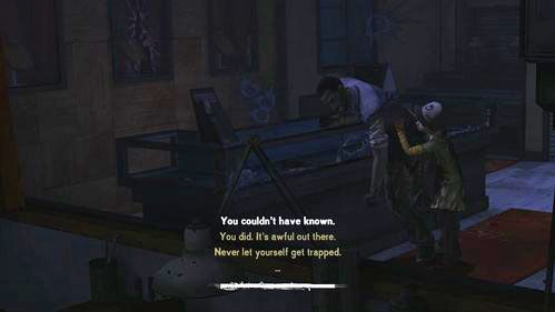 Coraz słabszy Lee musi korzystać z pomocy Clementine - wciskaj odpowiedni przycisk, aby iść do przodu - 7 - Stay Close To Me; Goodbye | Epizod V - No Time Left | The Walking Dead - The Walking Dead - poradnik do gry