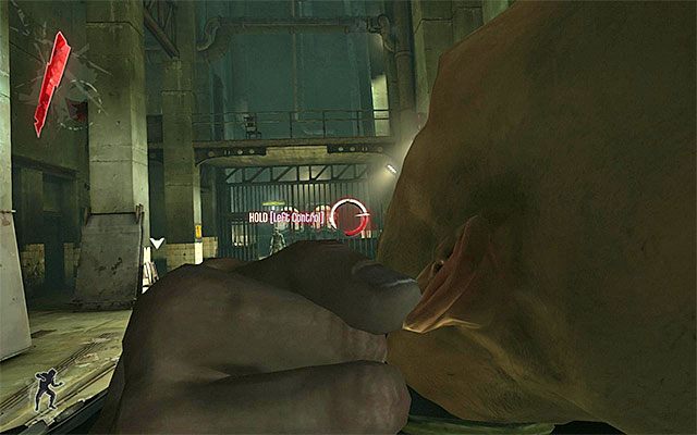 Ostrożnie zbliż się do pierwszego wartownika - Odnalezienie ładunku wybuchowego | Misja 1 - Dishonored - Dishonored - poradnik do gry