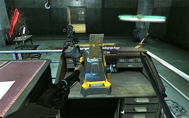 Proponuję rozpocząć od dokładnego zbadania pierwszego pomieszczenia obszaru przesłuchań - Odnalezienie ładunku wybuchowego | Misja 1 - Dishonored - Dishonored - poradnik do gry