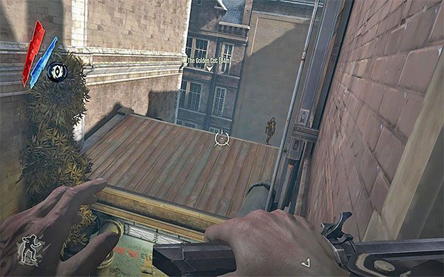 Ostatni trzeci zabójca przechadza się po dachu prawego budynku (powyższy screen), czyli w pobliżu miejsca, w którym przebywa handlarz Griff - Dotarcie do bulwaru Clavering | Misja 3 - House of Pleasure | Dishonored - Dishonored - poradnik do gry