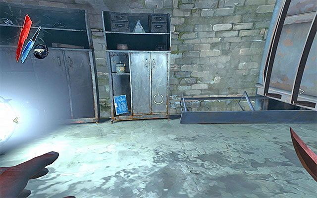 Przystąp do eksploracji terenu destylarni - Spotkanie się z liderem gangu Bottle Street | Misja 3 - House of Pleasure - Dishonored - poradnik do gry