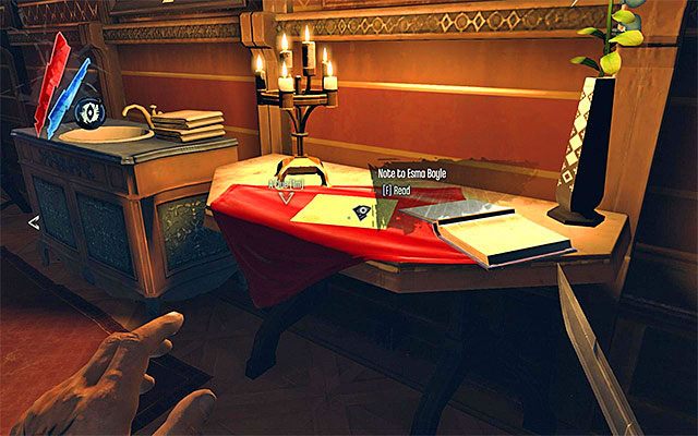 Wariant 2) Wariant ten pozwoli ci szybko wytypować właściwą Lady Boyle, ale jest bardziej niebezpieczny, albowiem zakłada eksplorację niedostępnego dla gości pierwszego piętra posiadłości - Zidentyfikowanie celu misji | Misja 5 - Lady Boyles Last Party | Dishonored - Dishonored - poradnik do gry