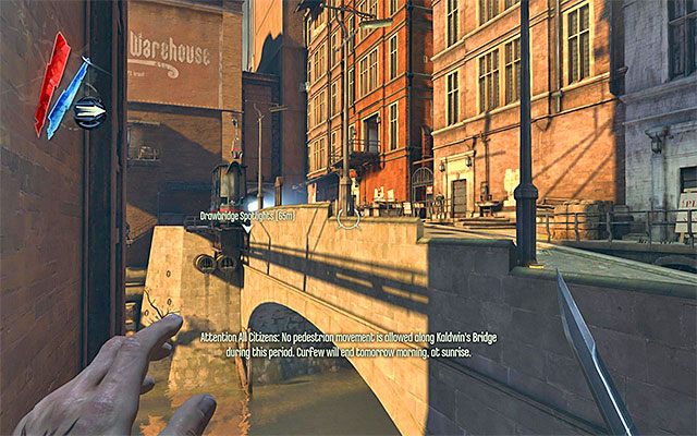 W pobliżu drugiego posterunku przebywa jeszcze więcej wartowników, tak więc będziesz musiał bardziej niż wcześniej pilnować się żeby nie znaleźć się ich w polu widzenia - Ominięcie drugiego posterunku | Misja 4 - The Royal Physician | Dishonored - Dishonored - poradnik do gry