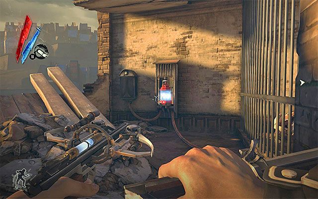 Tematem oswobodzenia przetrzymywanych za ścianą światła cywilów najlepiej jest zająć się dopiero po wyeliminowaniu wszystkich strażników, bo w przeciwnym wypadku nie tylko wszczęty zostałby alarm, ale wrogowie zaatakowaliby też uciekające osoby - Zbadanie okolic domu Sokolova | Misja 4 - The Royal Physician | Dishonored - Dishonored - poradnik do gry