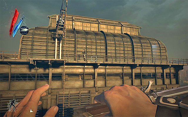 Trzeci wariant zakłada dotarcie do górnych balkoników posiadłości i jest to zdecydowanie najlepszy pomysł jeśli zależy ci na jak najszybszym zaliczeniu tej misji, albowiem Sokolov przebywa w szklarni zlokalizowanej właśnie na dachu budynku - Przedostanie się do domu Sokolova | Misja 4 - The Royal Physician | Dishonored - Dishonored - poradnik do gry