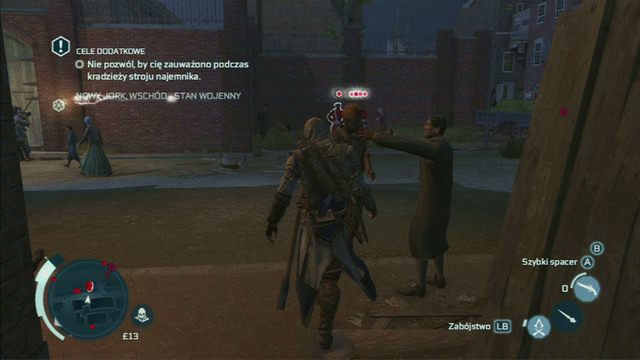 Gdy dotrzesz na miejsce, będziesz musiał zdobyć mundur jednego ze strażników, żeby dostać się do środka - Sekwencja 9 - Ojciec i syn | Solucja Assassins Creed 3 - Assassins Creed 3 - poradnik do gry