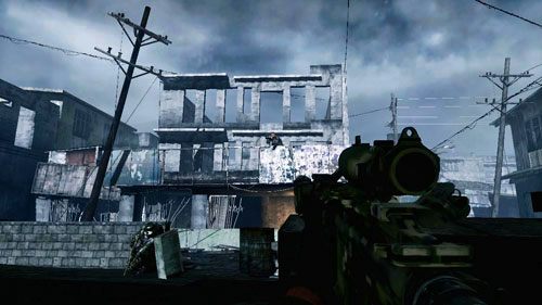 Od razu ukryj się za kolumną po prawej, gdyż za wrakiem samochodu zjawi się więcej wrogów z ciężkimi karabinami - 05 - Przypływ zmian - Kampania - Medal of Honor: Warfighter - poradnik do gry