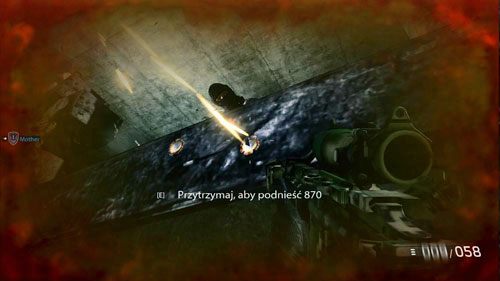 Jeśli tam się właśnie ukryjesz, uważaj na przeciwnika, który przybiegnie tuż do ciebie - wtedy zabij go nożem - 05 - Przypływ zmian - Kampania - Medal of Honor: Warfighter - poradnik do gry