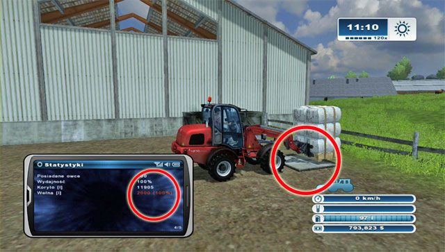 Po drugiej stronie jest miejsce, gdzie tworzona jest paleta z wełną - Hodowla owiec | Hodowla zwierząt w Farming Simulator 2013 - Farming Simulator 2013 - poradnik do gry