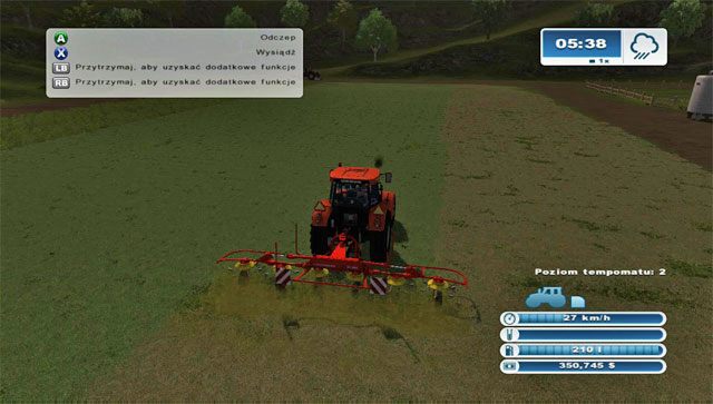 Trawa po skoszeniu wymaga przerzucenia by wyschła i zamieniła się w siano. - Hodowla bydła | Hodowla zwierząt w Farming Simulator 2013 - Farming Simulator 2013 - poradnik do gry