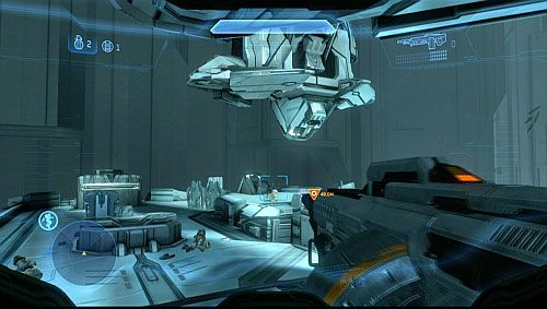 Do celu podchodź bardzo pomału, zwracając uwagę na radar, gdzie znajdują się najbliżsi wrogowie - Dostań się do pierwszej wieży i zniszcz generator fal | Dezaktywacja - Kampania - Halo 4 - poradnik do gry