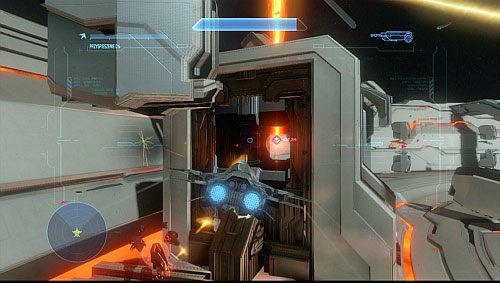 W końcu trafisz na otwartą przestrzeń, gdzie będziesz musiał zniszczyć cztery reaktory - Dostań się do środka statku | Midnight - Kampania | Halo 4 - Halo 4 - poradnik do gry
